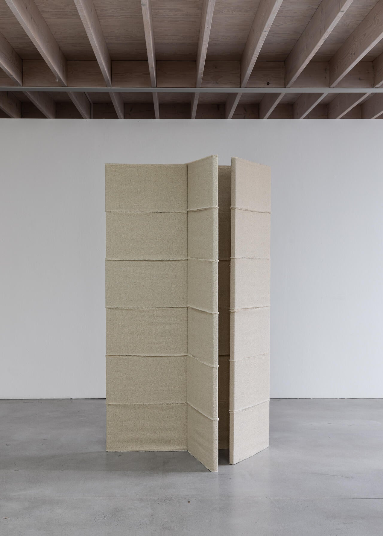marie-ange guilleminot, le paravent infini, nos références, marelha, atelier, projet sur-mesure, pyrénées